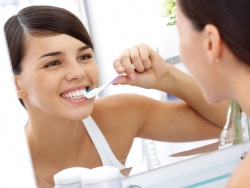 A szakemberek nem értenek egyet, hogyan kell fogat mosni