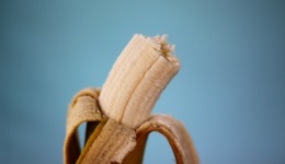 Ezerarcú banán