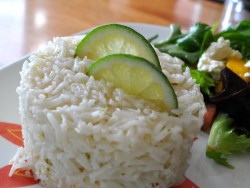 Rizs kókuszolajban: fele kalória
